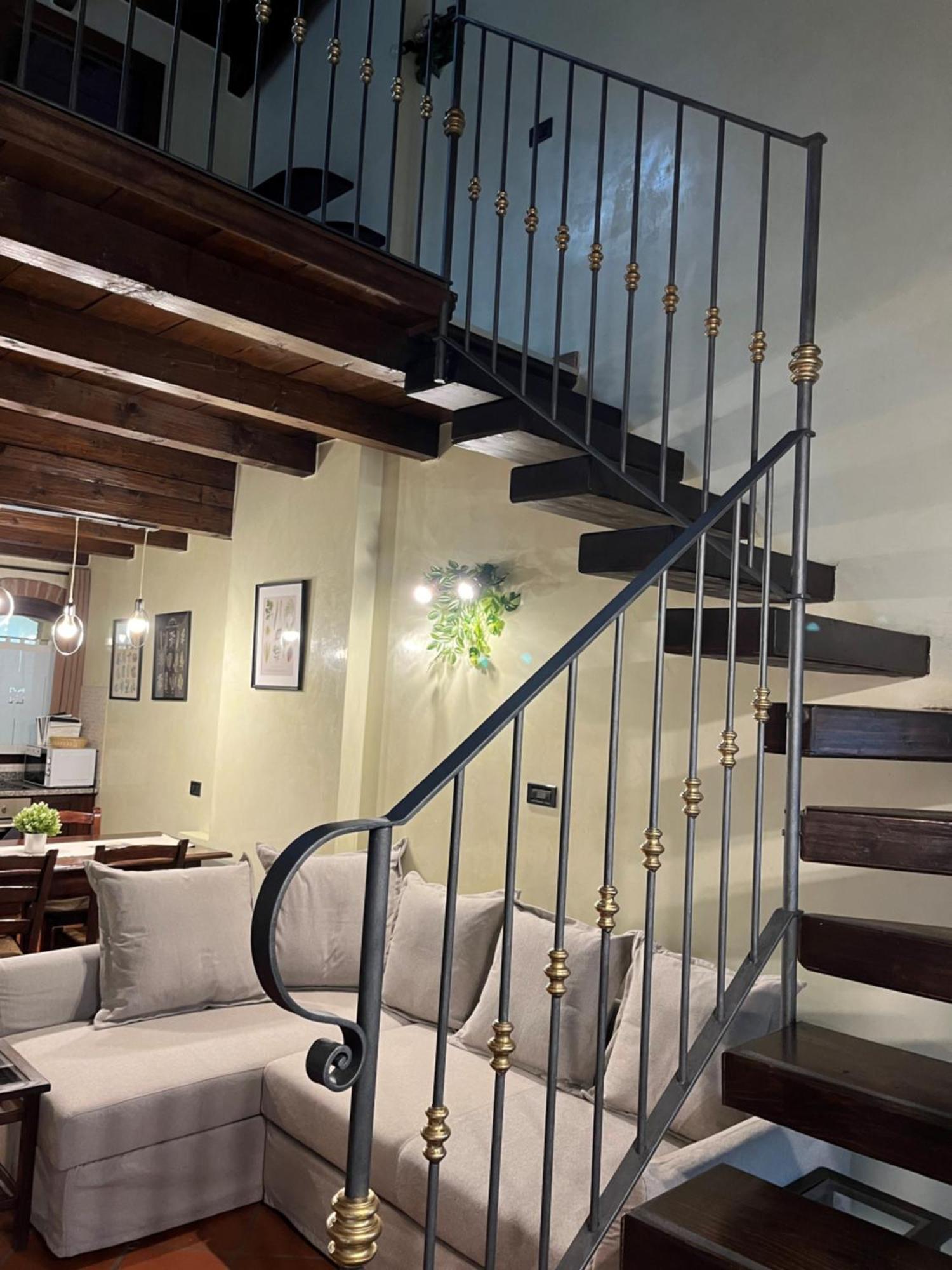 Bilocale Dafne Abbadesse Guest House ミラノ エクステリア 写真