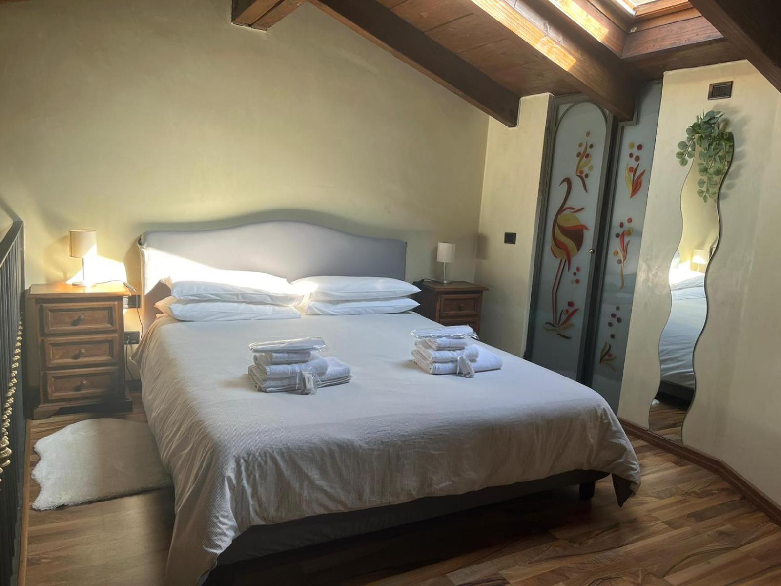 Bilocale Dafne Abbadesse Guest House ミラノ エクステリア 写真