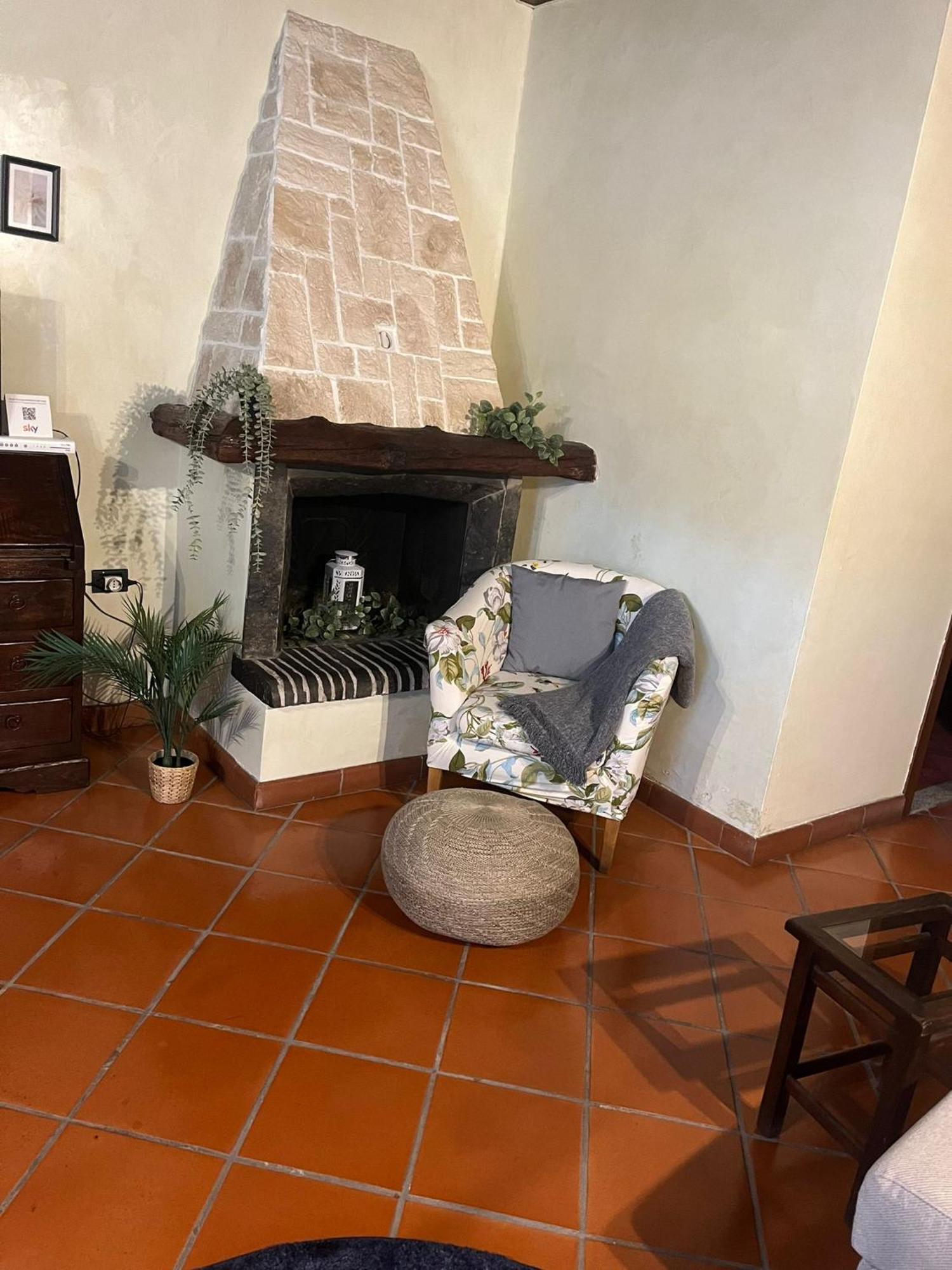 Bilocale Dafne Abbadesse Guest House ミラノ エクステリア 写真