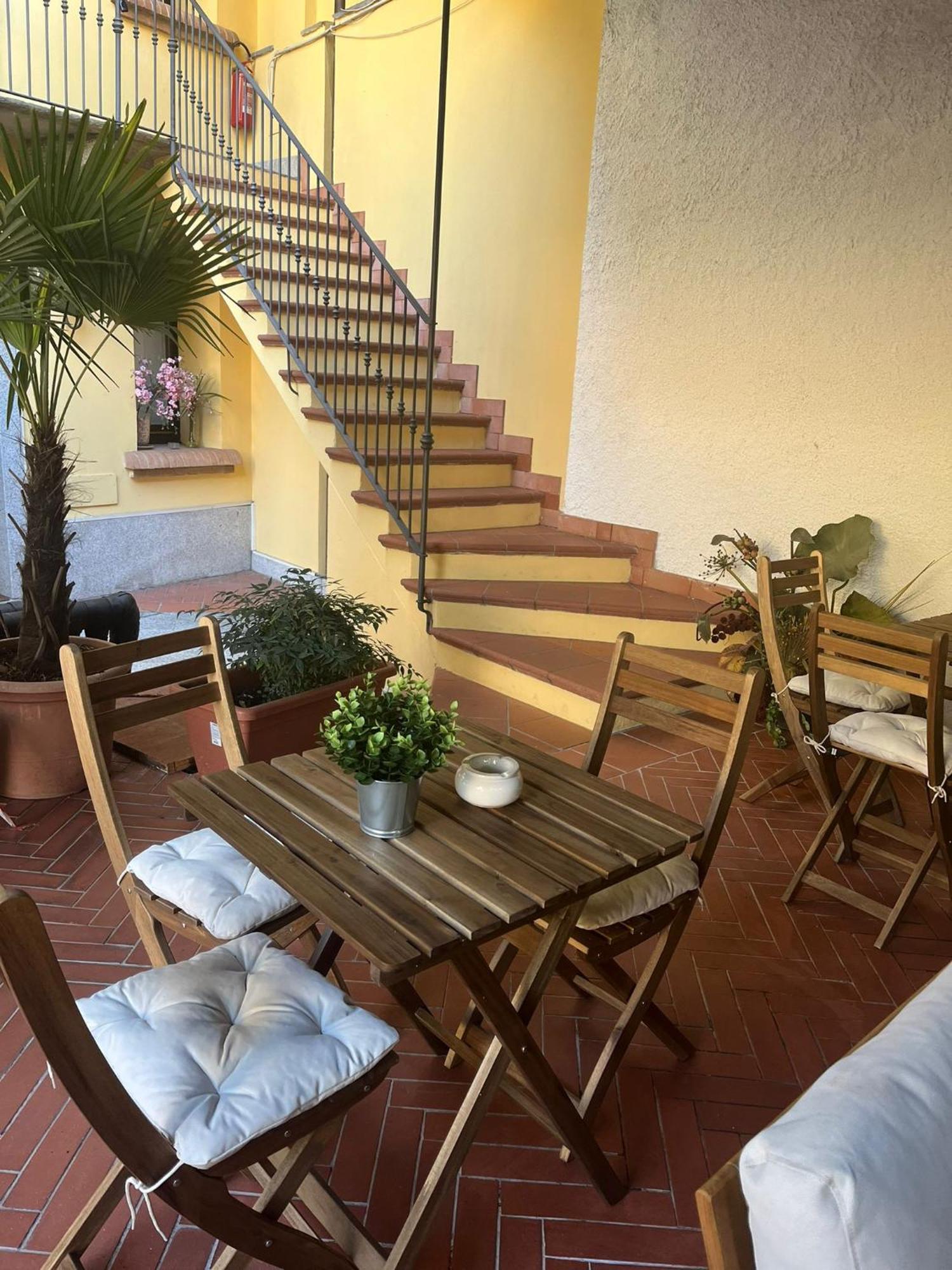 Bilocale Dafne Abbadesse Guest House ミラノ エクステリア 写真